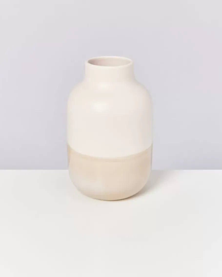 Motel a Miio Nuno L^Nuno Vase L Sand